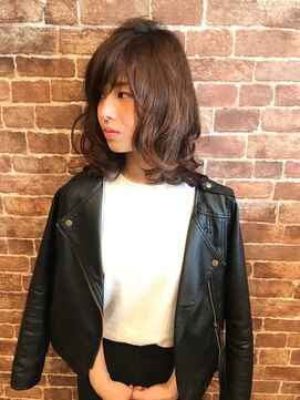 リラ バイ クオーレ(LIRA by CUORE) 大人ふんわりミディアム