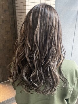 ファンド 千葉(fand) レイヤーカット斜めバング/グレージュカラー/マッシュパーマ