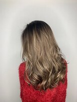 ロイジー(roijir)&nbsp;【roijir 表参道】透明感カラー☆シルバーベージュ