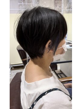 ティアラ 桜木町(TIARA) ミニショート/インナーカラー /グレイアッシュ/20代/30代