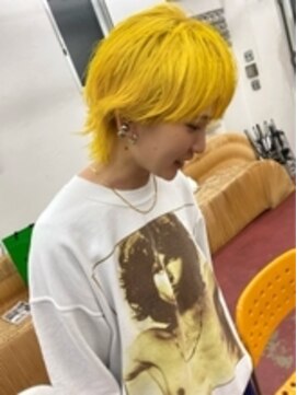 フィン(fin,) Ayato/美髪/ホワイトグレージュ/ネビージュ/こなれミディ/パーマ