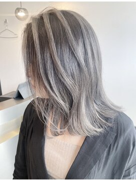 オーティティ(O-TETE) O-TETE グレー系バレイヤージュ