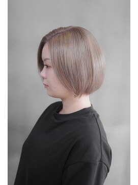 ジジ(JiJi) ハイトーングレージュカラー