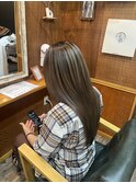 バレイヤージュブリーチカラーロングヘア