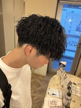 ラヴィズム 名駅店(LUVISM) 名古屋/メンズカット/メンズパーマ/眉毛/ツイストスパイラル