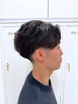 アッシュ 町田駅前通り店(Ash) 【Ash町田駅前通り店 内野光葉】フェザーショート