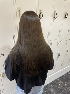 アチーヴ(achieve) サラサラロングヘアー