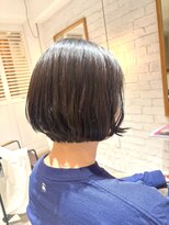 エイミー(Aimee)&nbsp;お手入れいらずでもきまるシンプルボブ