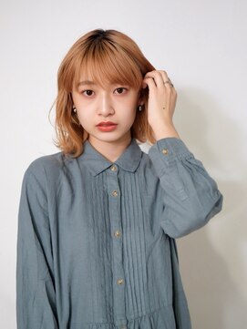 ランプ 柏(Lamp) 透明感オレンジベージュ×ゆる外ハネヘア