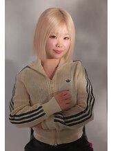 クヴェルアンドコー(Kvell&Co.) ema