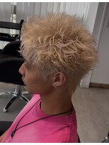アイトーキョー 名古屋栄(AI TOKYO)&nbsp;ハイトーンスパイキーショート【名古屋/栄/矢場町】
