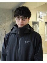 フィルムス 大阪本町(FILMS)&nbsp;【黒髪マッシュ】メガネにも合う洒落感パーマ