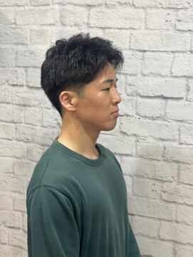 グレイスフル バーバープラチナム 六本木店(Graceful Barber platinum) ツーブロック/パーマ