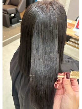 アグ ヘアー レア 神田店(Agu hair lea)の写真/【縮毛矯正】クセ・広がりを自然に整える｜柔らかくまとまるストレートで毎日が楽に