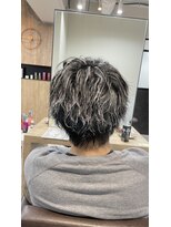 ソラリ バイ ルオーブ 横浜駅西口(solari by L'aube)&nbsp;ツイストスパイラル/ホワイトメッシュ/メンズショート/パーマ