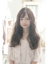 キミ(kimi)&nbsp;【ｋｉｍｉ】透明感グレージュ×ゆるふわセミロング