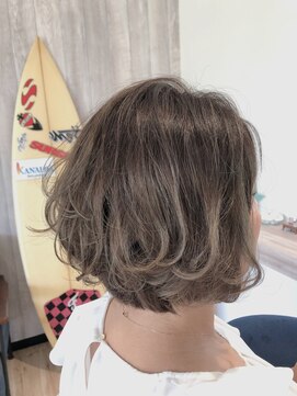 カナロア(KANALOA) KANALOA☆外国人風アッシュベージュバレイヤージュ