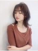アリスバイアフロート大人毛先パーマウルフレイヤーくびれミディ