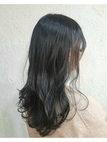 ベラ(Bella)&nbsp;ツヤ髪　ダークアッシュ　ロング