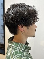 メイカ(MEIKA)&nbsp;メンズカット×パーマ