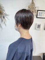 ルッツ カオラ(Ruttu KaoLa) スッキリ前下がりショート*