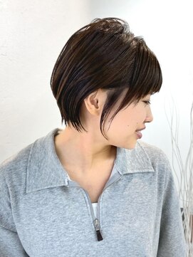 トト 船橋店(toto.) 黒髪/グレーベージュ/レイヤーロング/前髪パーマ[西船橋/津田沼]