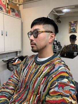 メリケンバーバーショップ フクオカ(MERICAN BARBERSHOP FUK) ハイライトマッシュパーマウルフアッシュブラック