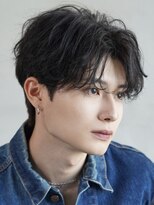 バイフィフス 天神大名(by fifth) ツイストスパイラルパーマ波巻きパーマメンズマッシュウルフ韓国