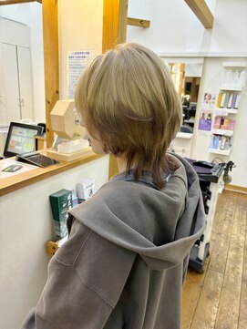 ギャラクシー ヘアードレッサーズ(galaxy hairdressers) ウルフ裾カラーハイトーンベージュ