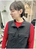 ミニボブ×オリーブベージュ