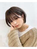 ショートボブ/ワイドバング/ダークグレージュ