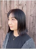 切りっぱなし肩上ボブ