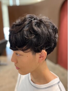 リップス ヘアー(Lips hair)の写真/遊びのあるカジュアルスタイルが人気◎旬なトレンドを落とし込み、周りと差がつく褒められヘアを叶えます！