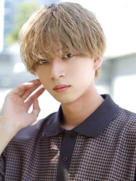 ナチュラル 渋谷(NATURAL) フェザーパーマ/スパイキーショート/サーフカール[メンズ/渋谷]