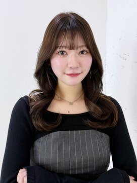 アルバム 新宿(ALBUM SHINJUKU) 美髪韓国ヘア顔周りレイヤーロング_F30705