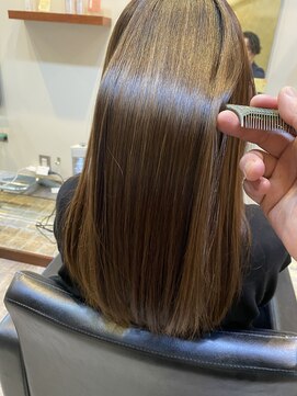 ロンド(Le Rond) 髪質改善トリートメント/艶感ヘーゼルグレージュ/ハッシュカット