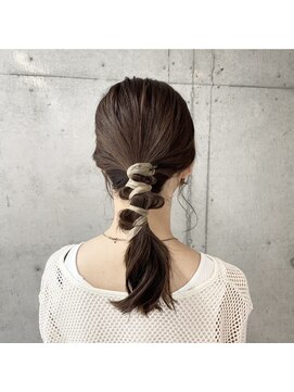 エンタリティリット(entality lit) カジュアルアレンジ