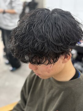 スウェル 稲毛店(Swell) MEN’S HAIR/サーフカール/刈り上げセンターパート/稲毛