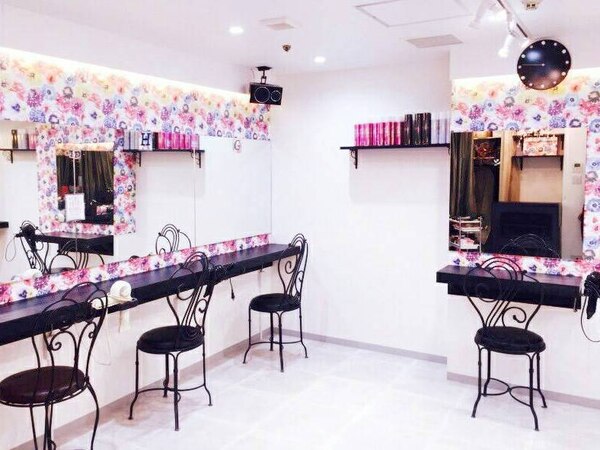 ソレイユミュー ヘアセット お団子 アップスタイル