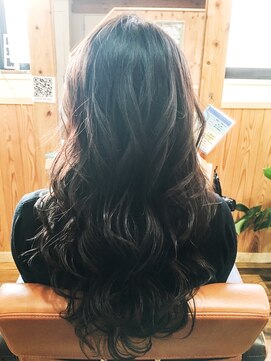 ララテラス(LaLa Terrace) ～LaLa Terrace流～グレーアッシュ×大人かわいいロング