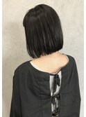 【CALVINA】切りっぱなし前下がりボブ