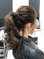 クアトロ 小山店(QUATRO) ポニーアレンジ