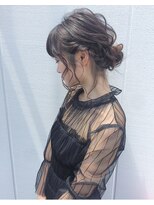 スティードトーキョー(Steed Tokyo)&nbsp;抜け感×編み込みパーティーシニヨン【Steed/立川】