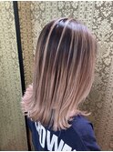 ピンク系バレイヤージュカラー