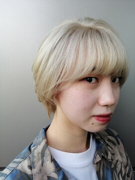 トニーアンドガイ 原宿店(TONI & GUY) ショートに似合うハイトーンブロンド