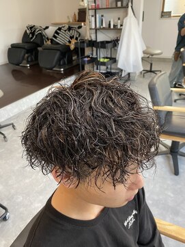 フゥ 宇都宮(FeU) パーマ×ハイライト