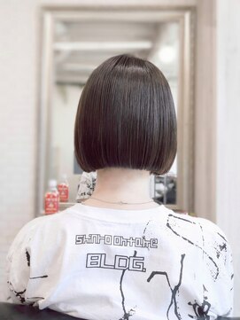 プレジール (Plaisir) 内側刈り上げ切りっぱなしボブ 30代40代50代60代 前髪無し