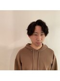 ツイストスパイラル×センター分け×刈り上げ