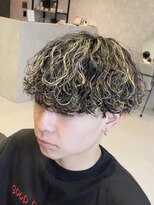 アビー(ABEY)&nbsp;波巻きスパイラル刈り上げマッシュメッシュカラー