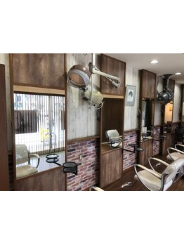 大型店は緊張する…そんな方にも◎気軽に通えるアットホームなサロンです＊